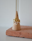 Lulu Wavy Stack Ring / Gold