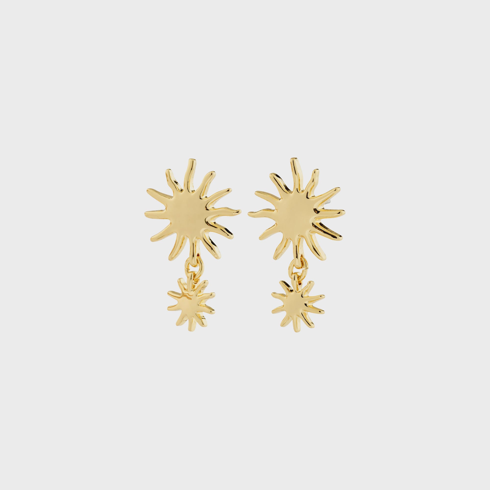 LYRICUS Sun Pendant Stud Earrings / Gold-plated