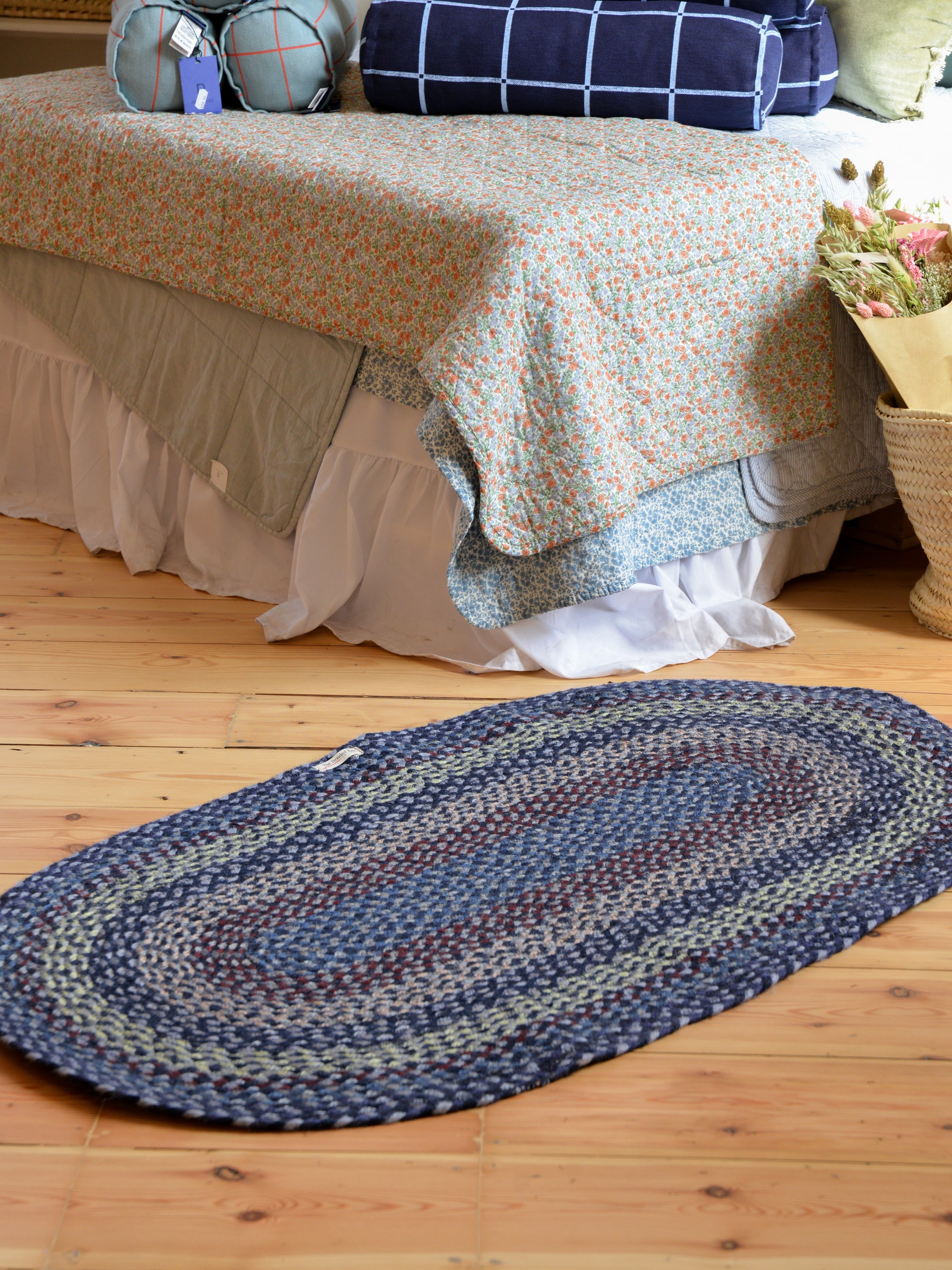 Lupin Oval Rug 2'3'' by 4'
