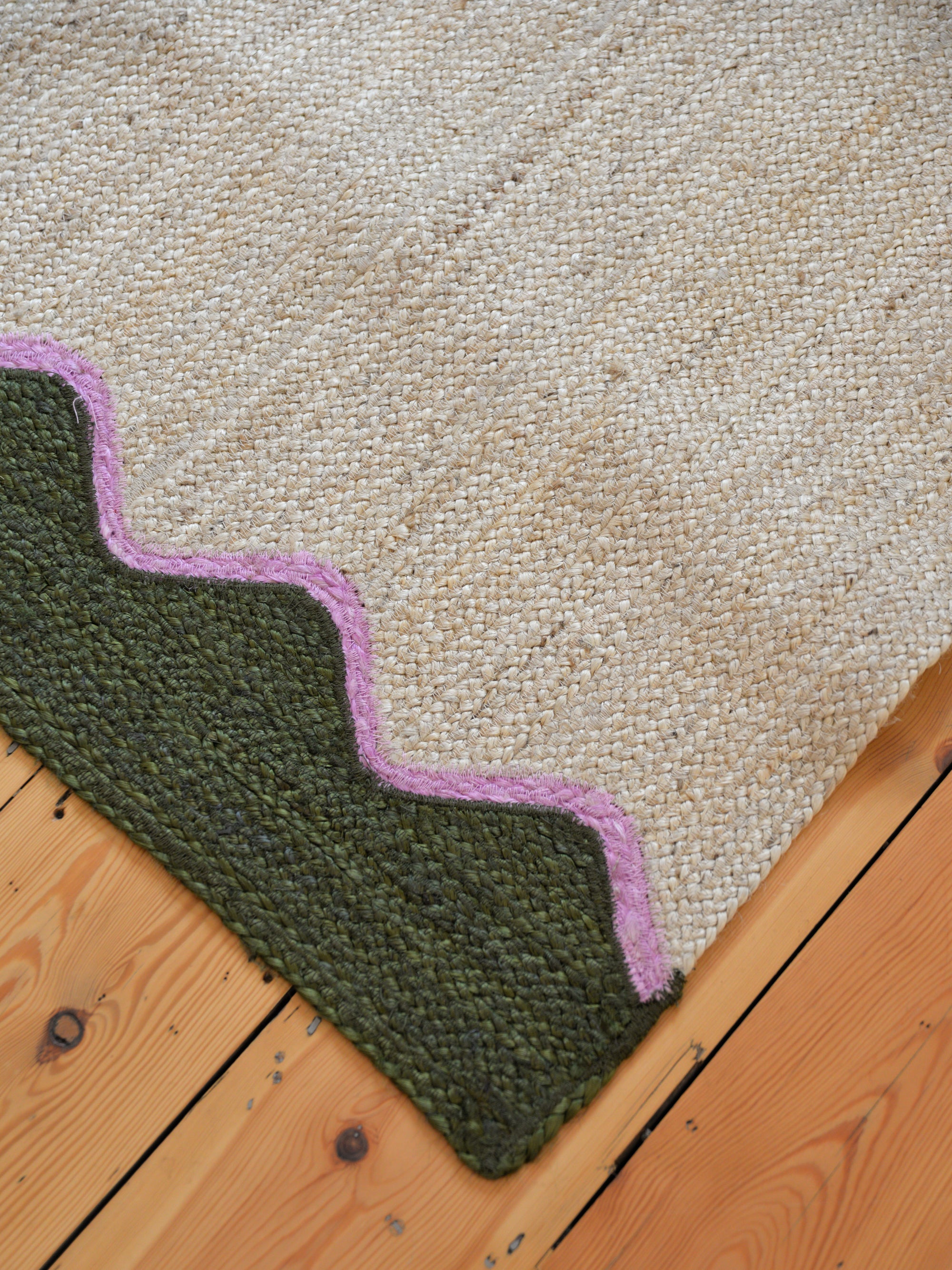 Olive Wave Jute Rug / 4 x 6ft