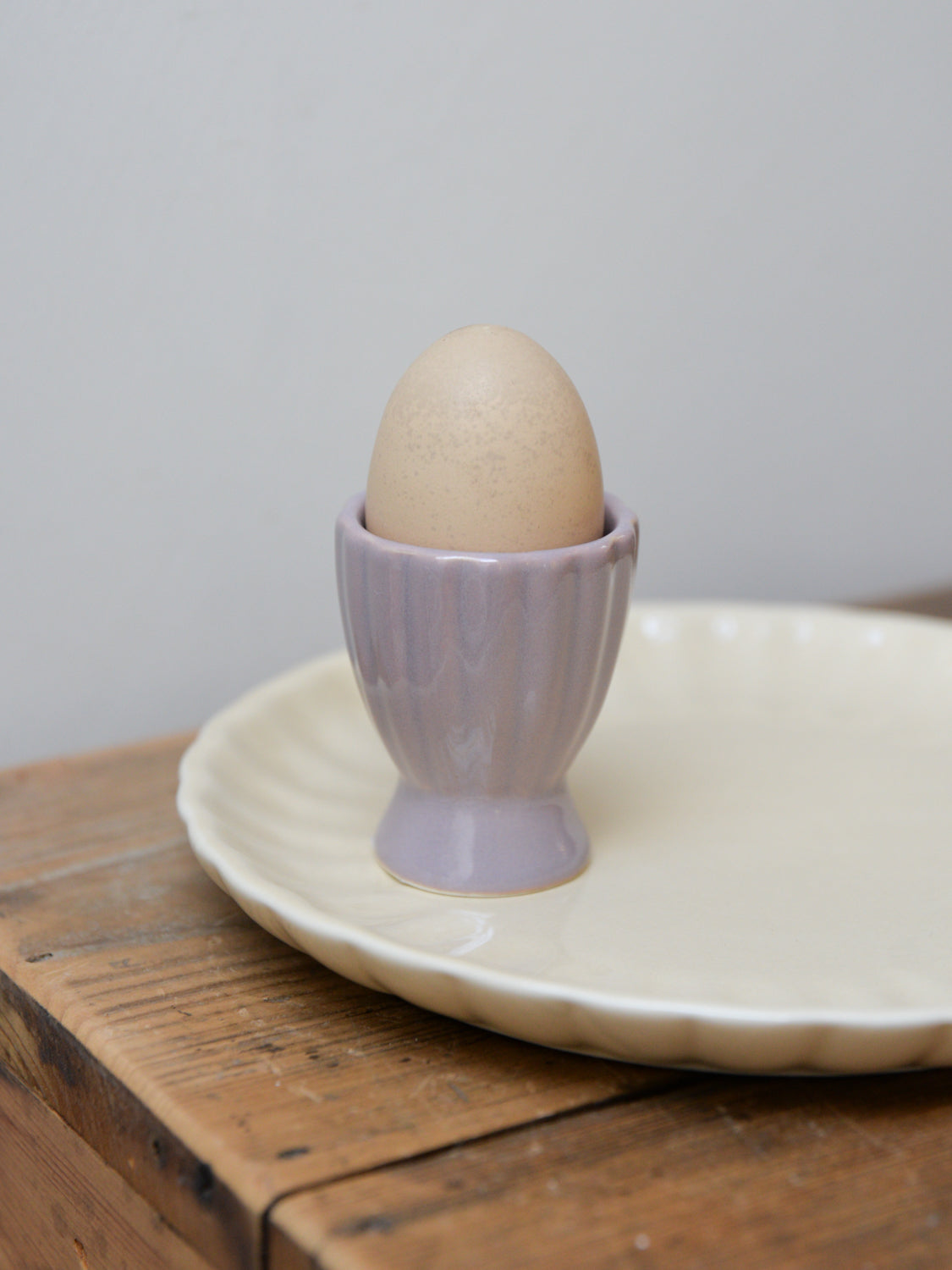 Latina Ceramic Egg Cup / Pink