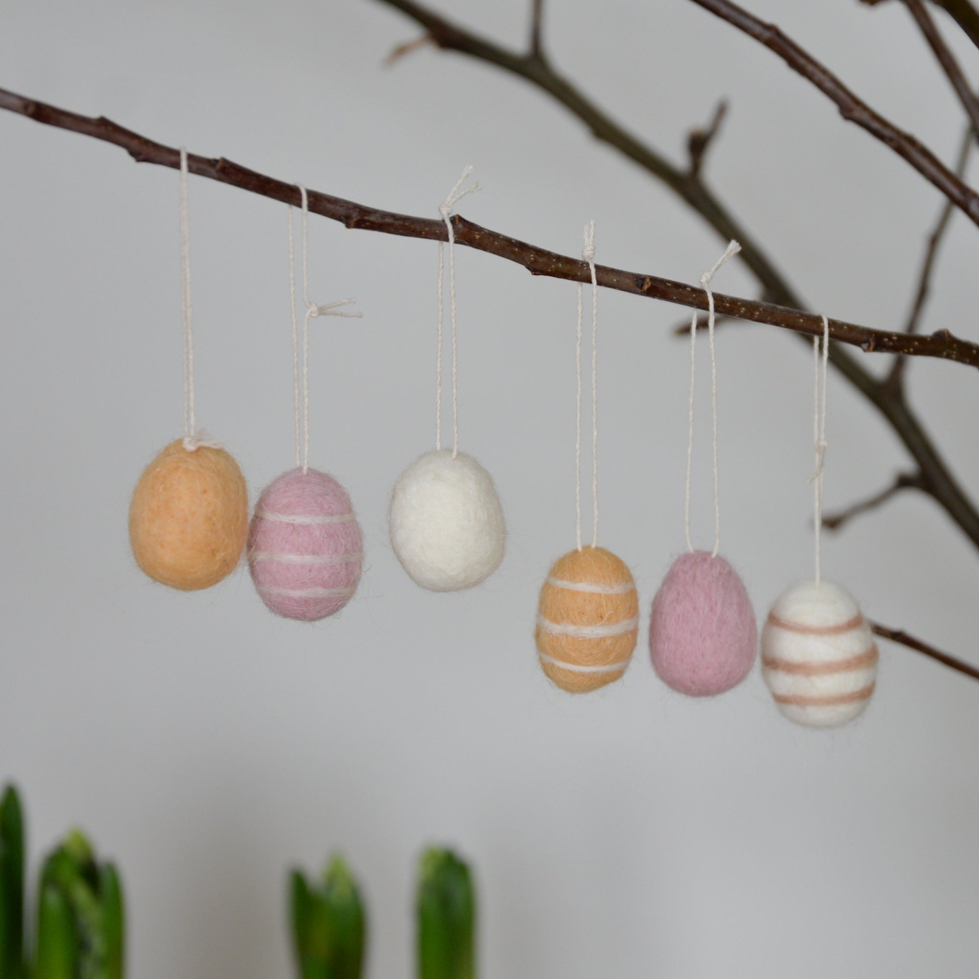 Bag of Eight Felt Hanging Easter Eggs / White