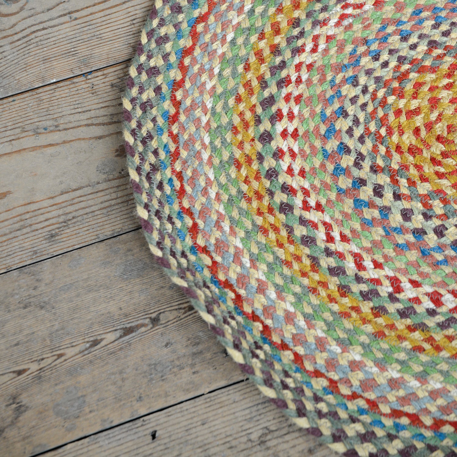 Carnival Oval Jute Rug / Sizes